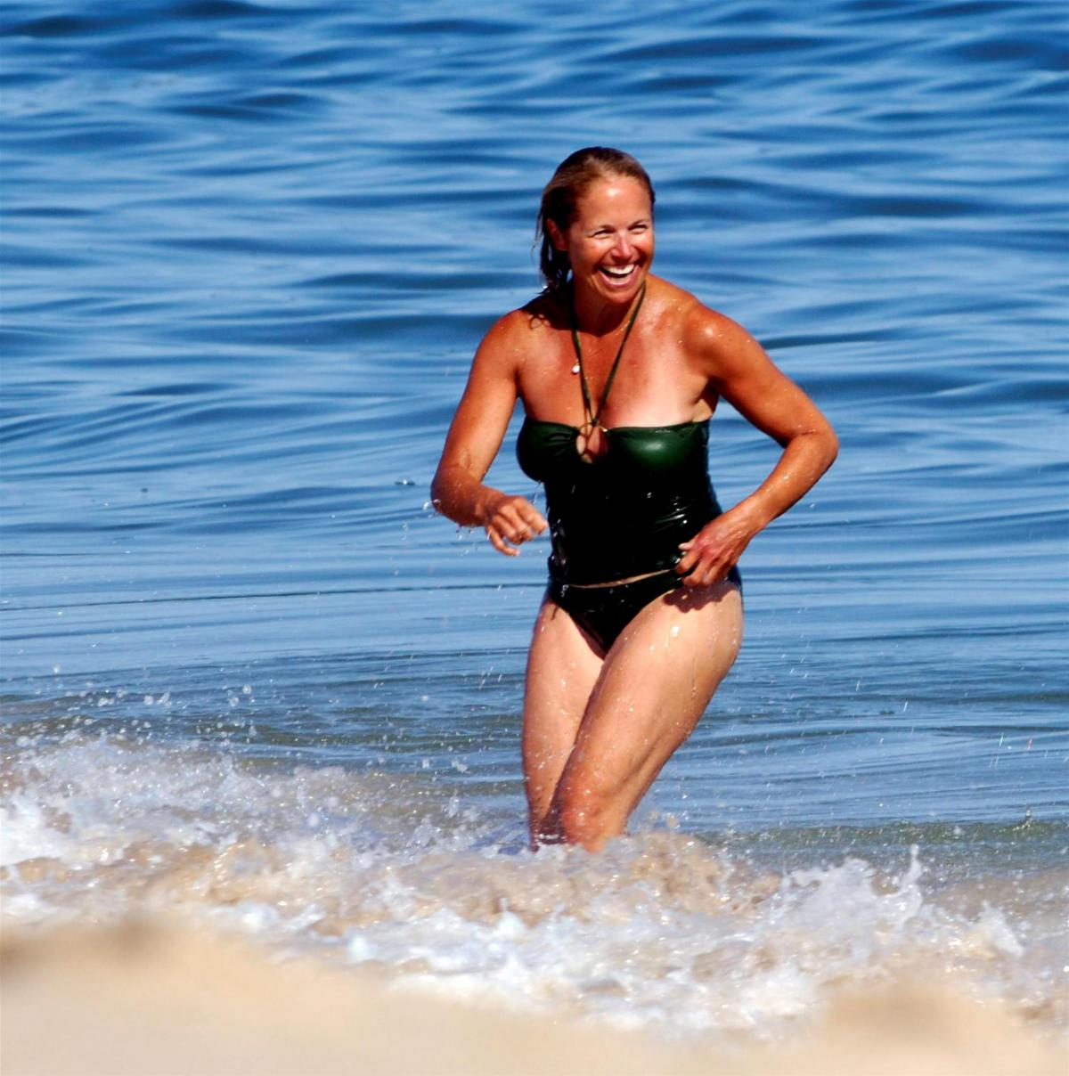 Diane sawyer bikini pictures Diane sawyer bikini pictures